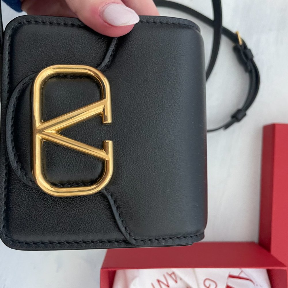 ❌SOLD❌Valentino Garavani Mini Square Bag Black Calfskin Leather Signature VLogo - Picture 7 of 12